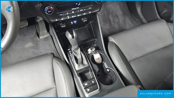 HYUNDAI TUCSON DIESEL 2.0 2WD