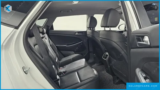 HYUNDAI TUCSON DIESEL 1.6 2WD