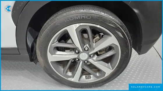 HYUNDAI KONA 1.6 TURBO 2WD
