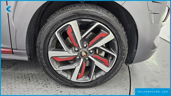 HYUNDAI KONA 1.6 TURBO 4WD