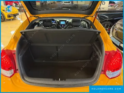 HYUNDAI VELOSTER PYL