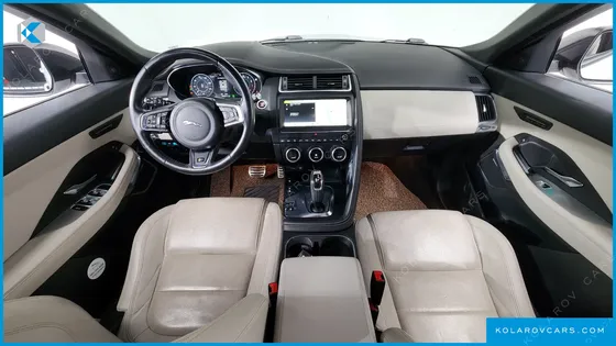 JAGUAR E-PACE R250 R-DYNAMIC SE