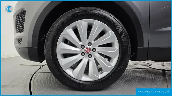 JAGUAR E-PACE P250 SE