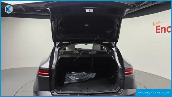 JAGUAR E-PACE P250 SE