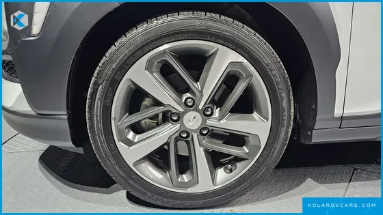 HYUNDAI KONA 1.6 TURBO 2WD