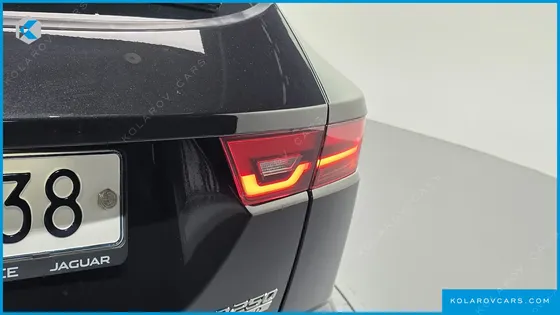 JAGUAR E-PACE R250 R-DYNAMIC SE