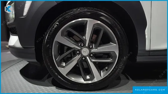 HYUNDAI KONA 1.6 TURBO 2WD