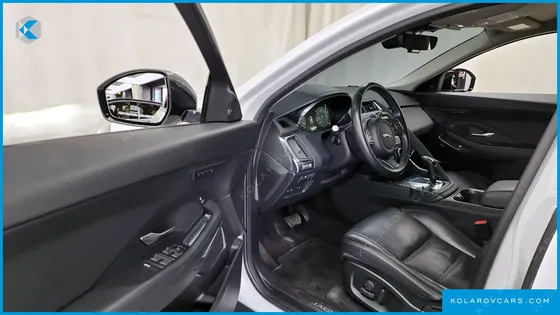 JAGUAR E-PACE D180 SE