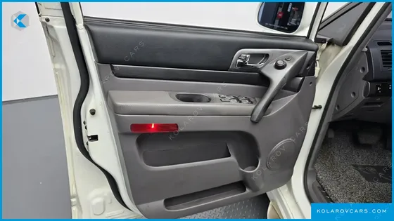KGM - SSANGYONG KORANDO 4WD GT 9-SEATER