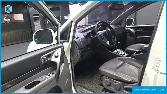 KGM - SSANGYONG KORANDO 4WD EXTREME 9-SEATER