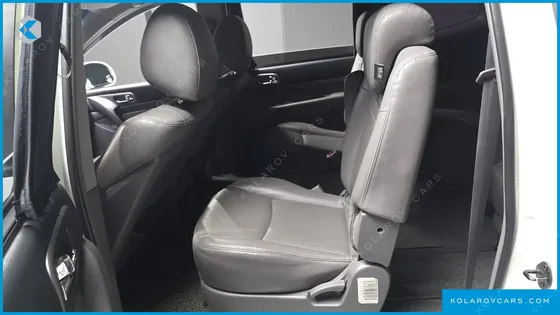 KGM - SSANGYONG KORANDO 4WD EXTREME 9-SEATER