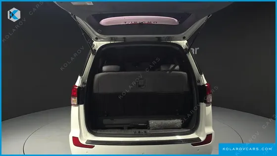 KGM - SSANGYONG KORANDO 4WD EXTREME 9-SEATER