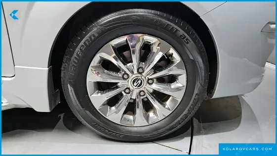 KGM - SSANGYONG KORANDO 4WD TX 9-SEATER