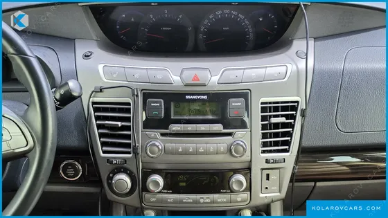 KGM - SSANGYONG KORANDO 4WD TX 9-SEATER