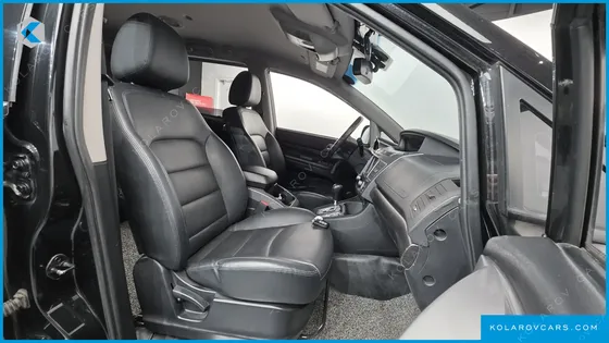 KGM - SSANGYONG KORANDO 4WD OUTDOOR EDITION 9-SEATER