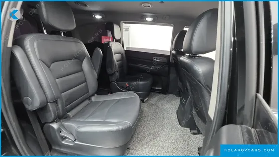 KGM - SSANGYONG KORANDO 4WD OUTDOOR EDITION 9-SEATER
