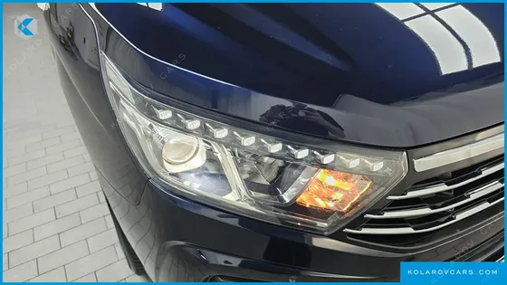KGM - SSANGYONG KORANDO 4WD EXTREME SPORT 9-SEATER