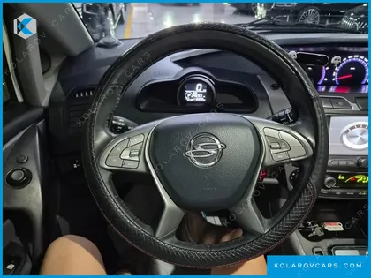 KGM - SSANGYONG KORANDO 4WD OUTDOOR EDITION 9-SEATER