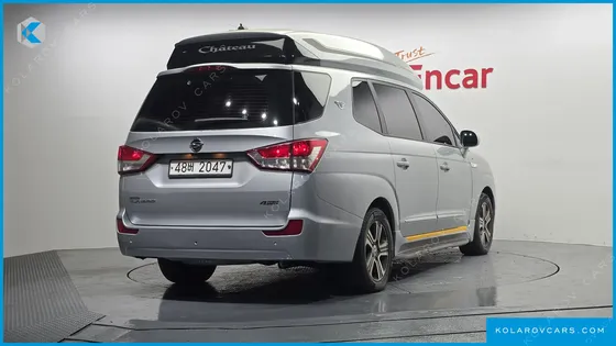 KGM - SSANGYONG KORANDO 4WD CHATEAU 9-SEATER