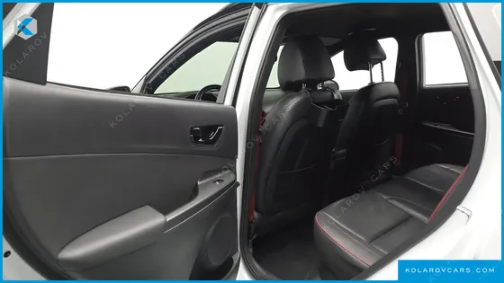 HYUNDAI KONA 1.6 TURBO 2WD FLUX