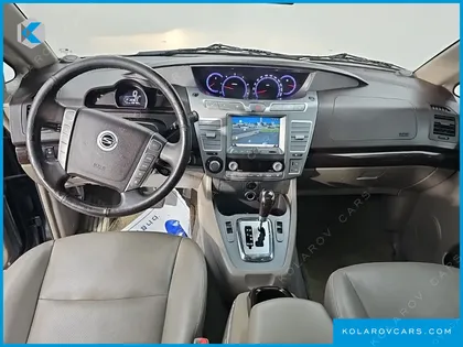 KGM - SSANGYONG KORANDO 4WD GT 9-SEATER