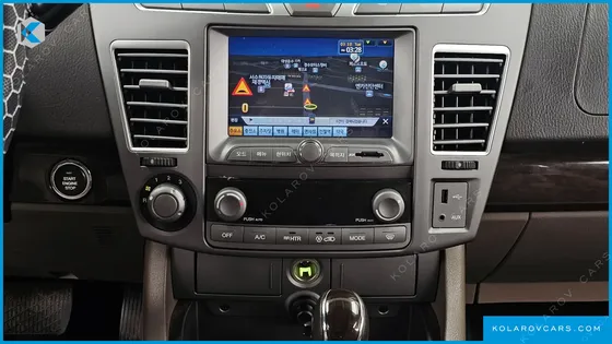 KGM - SSANGYONG KORANDO 4WD CHATEAU 11-SEATER
