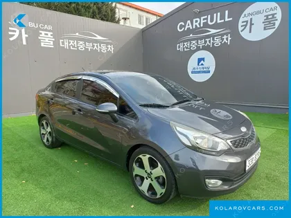 KIA PRIDE 1.6 GDI SEDAN