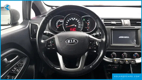 KIA PRIDE 1.4 MPI SEDAN