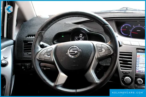 KGM - SSANGYONG KORANDO 4WD TX 9-SEATER