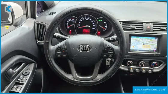 KIA PRIDE 1.4 MPI SEDAN