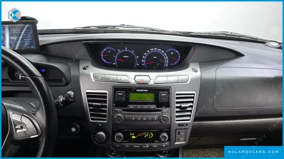 KGM - SSANGYONG KORANDO 4WD TX 9-SEATER