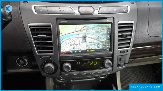 KGM - SSANGYONG KORANDO 4WD CHATEAU 9-SEATER