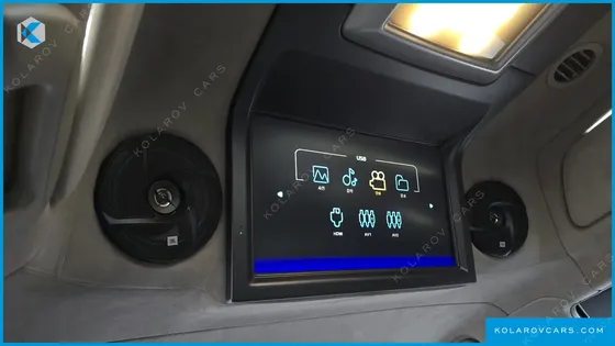 KGM - SSANGYONG KORANDO 4WD CHATEAU 9-SEATER