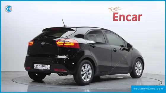 KIA PRIDE 1.6 GDI HATCHBACK