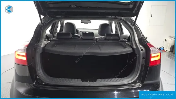 KIA PRIDE 1.6 GDI HATCHBACK