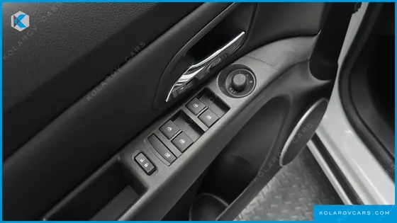 CHEVROLET (GM DAEWOO) CRUZE 1.8 LTZ