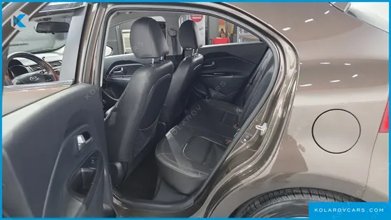 KIA PRIDE 1.4 MPI HATCHBACK