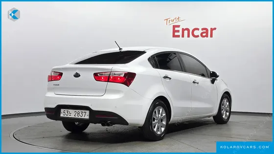 KIA PRIDE 1.6 GDI SEDAN