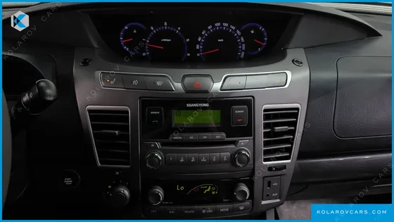 KGM - SSANGYONG KORANDO 4WD GT 9-SEATER