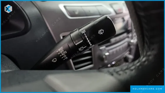 KGM - SSANGYONG KORANDO 4WD GT 9-SEATER