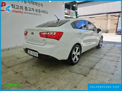 KIA PRIDE 1.6 GDI SEDAN