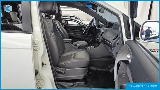 KGM - SSANGYONG KORANDO 4WD GT 9-SEATER