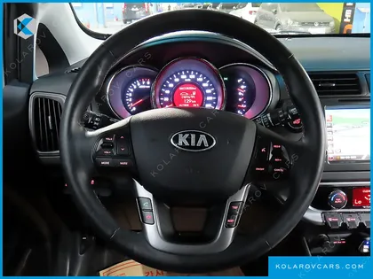 KIA PRIDE 1.6 GDI HATCHBACK