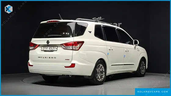 KGM - SSANGYONG KORANDO 4WD EXTREME 9-SEATER