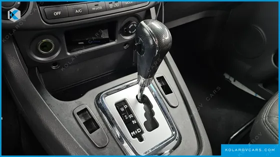 KGM - SSANGYONG KORANDO 4WD EXTREME 9-SEATER