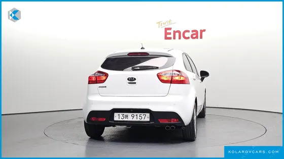 KIA PRIDE 1.6 GDI HATCHBACK
