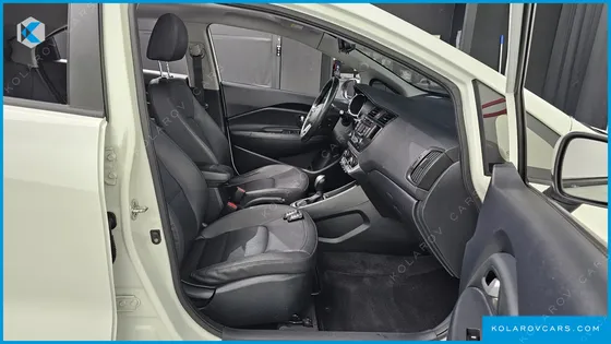 KIA PRIDE 1.6 GDI HATCHBACK
