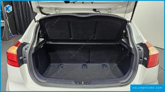 KIA PRIDE 1.6 GDI HATCHBACK