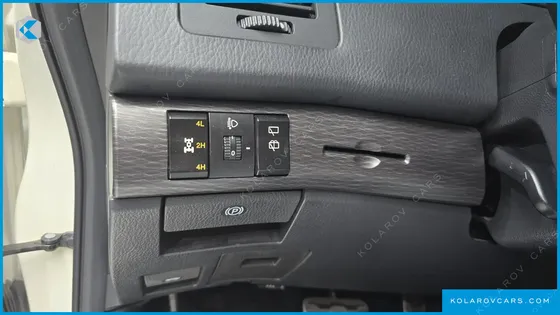 KGM - SSANGYONG KORANDO 4WD EXTREME SPORT 9-SEATER