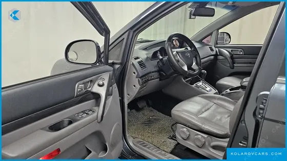 KGM - SSANGYONG KORANDO 4WD EXTREME 9-SEATER